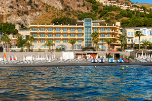 Elihotel vista spettacolare sulla Baia di Sant'Alessio Siculo